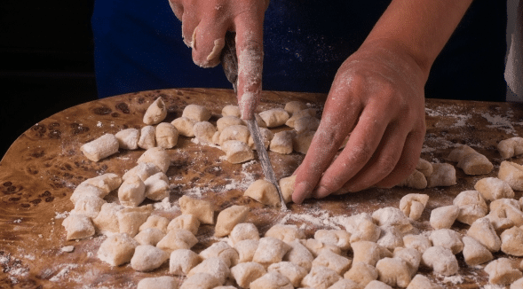 Juntos se siente mejor: comida casera y largas sobremesas en familia, los nuevos rituales alrededor de la mesa de los argentinos 1