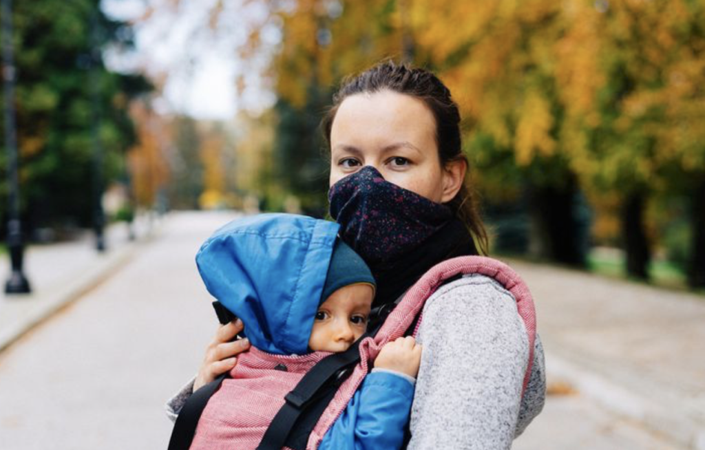 Entre roles tradicionales y el lado B de la maternidad 1